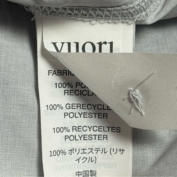 Vuori Classic Gray Short Sleeve Button Down Shirt Coastal Athletic Men's S - Picture 11 of 12